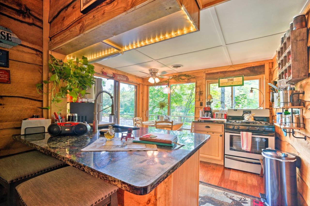 Adirondack Mountains Cottage Near Gore Mountain! Warrensburg Eksteriør billede