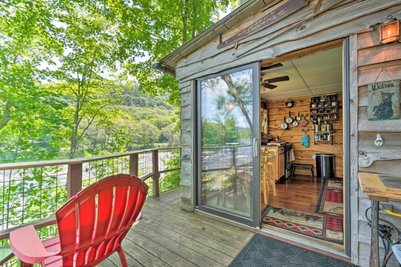 Adirondack Mountains Cottage Near Gore Mountain! Warrensburg Eksteriør billede