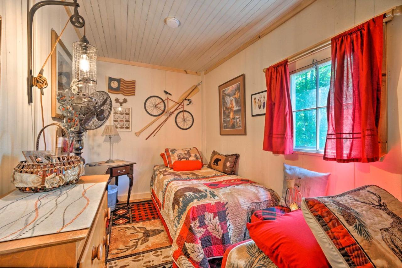 Adirondack Mountains Cottage Near Gore Mountain! Warrensburg Eksteriør billede