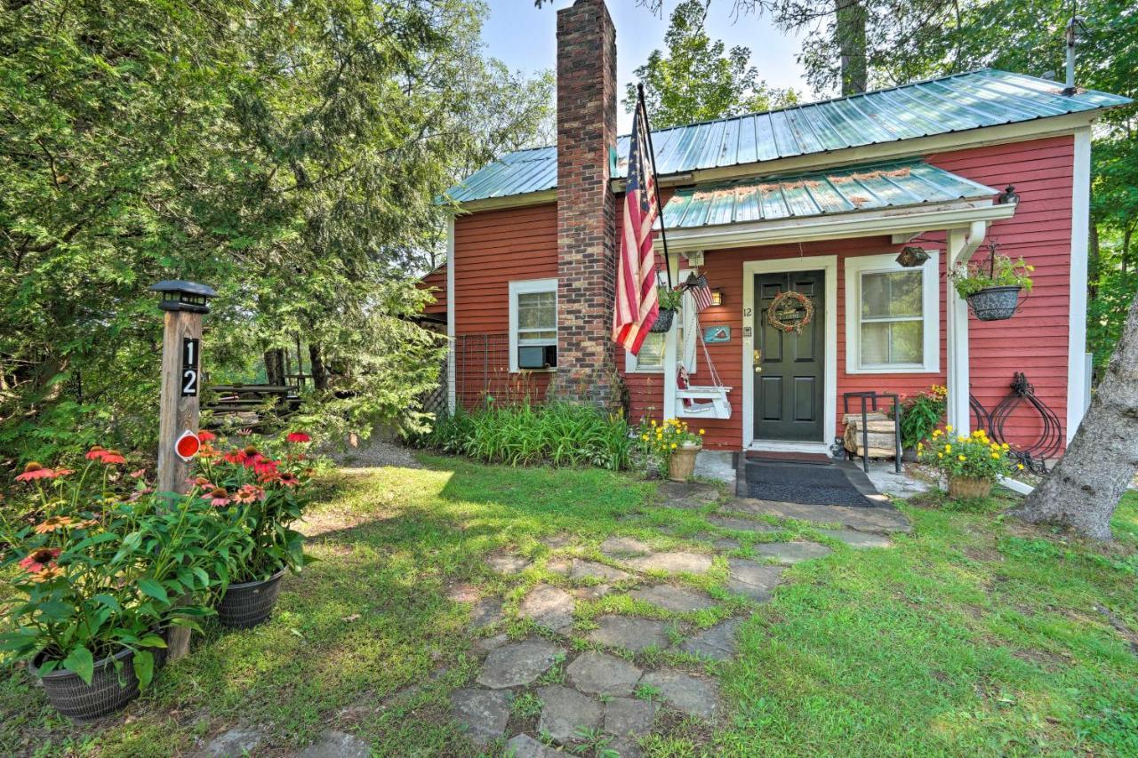 Adirondack Mountains Cottage Near Gore Mountain! Warrensburg Eksteriør billede